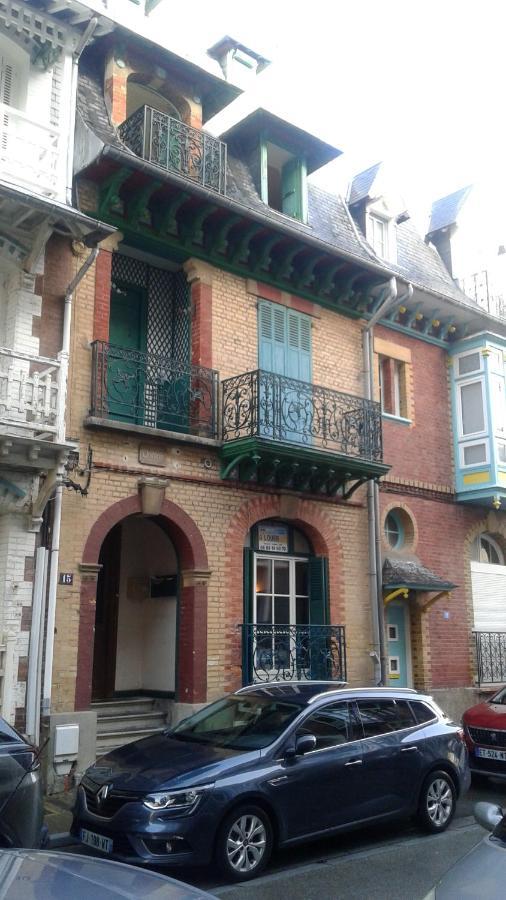 Charmante Villa plein SUD 50m de la plage - Balcon vue latérale sur Mer Mers-les-Bains Exterior foto